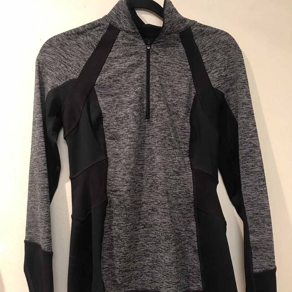 Workout light sweater